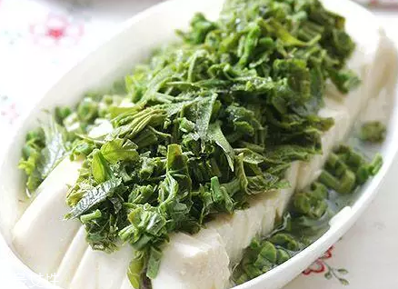 香椿涼拌怎么做好吃？超級簡單的3道開胃菜