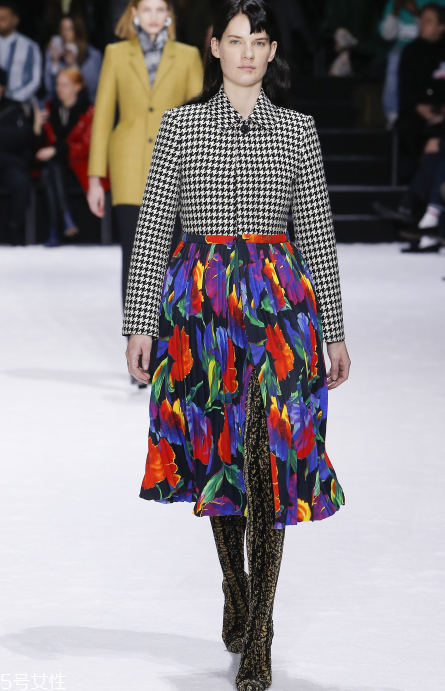 balenciaga巴黎世家2018秋冬系列好看嗎_有哪些款式？