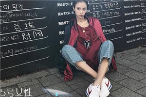 牛仔褲短了怎么改造？三步讓牛仔褲更合身