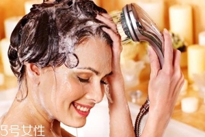 洗發(fā)水能當(dāng)沐浴露用嗎？可以偶爾使用