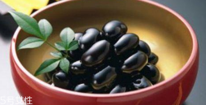 黑豆泡醋用生豆還是熟豆？熟不熟都可以