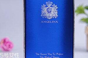 傳明酸和煙酰胺哪個(gè)好？可以一起用嗎
