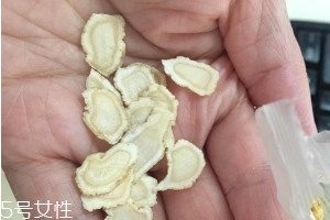 西洋參治失眠嗎？服用過量還會(huì)導(dǎo)致失眠