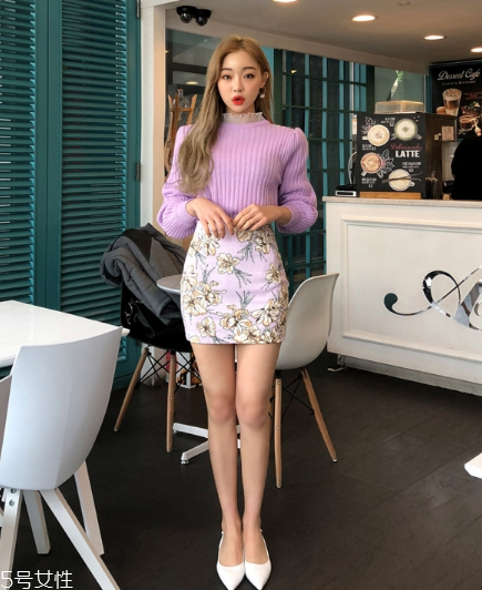 紫色毛衣怎么搭配？輕松駕馭流行色