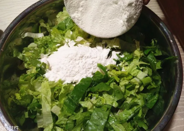 萵筍葉能蒸包子吃嗎？沒焯水會(huì)發(fā)苦