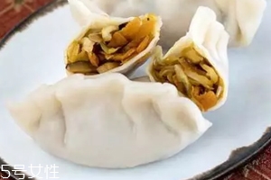 餃子餡可以放雞精嗎？會危害健康