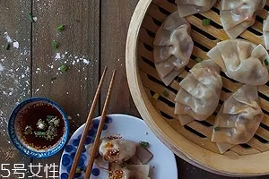 餃子餡用豬的哪塊肉好？前腿肉是餃子餡首選