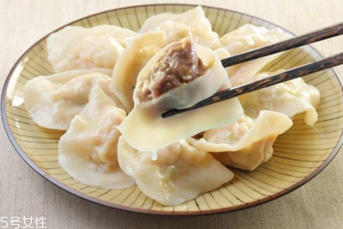 餃子皮怎么做最軟？4個(gè)小妙招讓餃子皮又軟又勁道