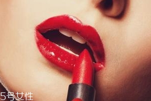 口紅融化了可以放冰箱嗎？冰凍3小時即可恢復(fù)