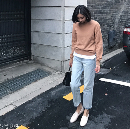 牛仔褲需要每天洗嗎？牛仔褲不用天天洗