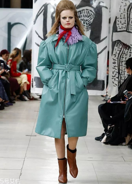 miumiu2018秋冬系列好看嗎_有哪些款式？