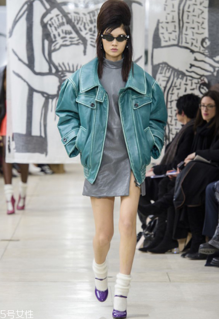 miumiu2018秋冬系列好看嗎_有哪些款式？