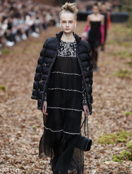 chanel香奈兒2018秋冬系列好看嗎_有哪些款式？
