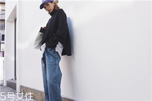 牛仔褲把白衣服染色了怎么辦？