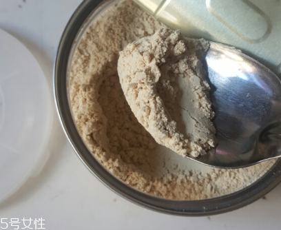 人參粉一次吃多少？每天不宜超過1.5克
