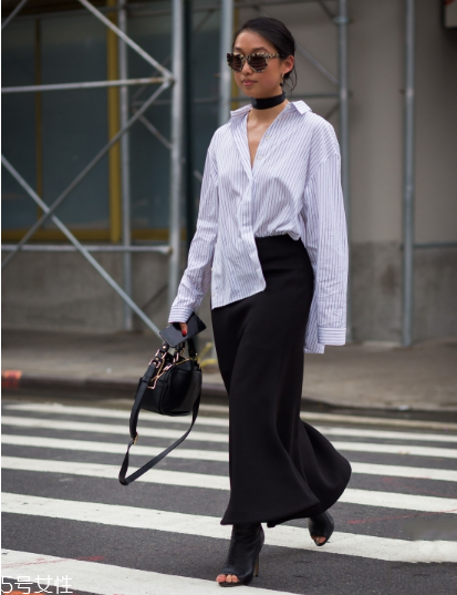 魚嘴高跟鞋怎么搭配？若隱若現(xiàn)的性感趾間