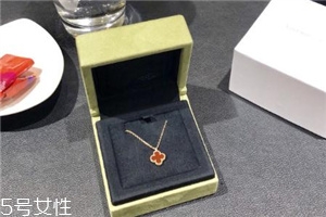 梵克雅寶屬于奢侈品嗎？名流貴族追捧的頂級珠寶