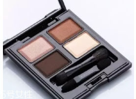 單眼皮如何畫眼影？亮色眼影會制造車禍現(xiàn)場