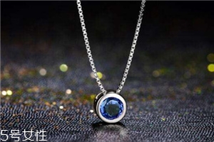 坦桑石和藍(lán)寶石有什么區(qū)別？寶石大對(duì)比