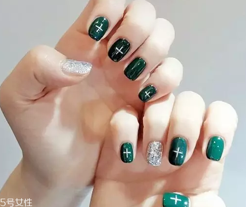 怎么自己在家美甲？4個步驟打造創(chuàng)意美甲