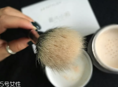 化妝刷怎么清洗才干凈？清洗化妝刷三步曲