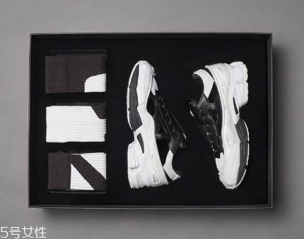 raf simons與adidas聯(lián)名鏤空版老爹鞋多少錢(qián)_怎么買
