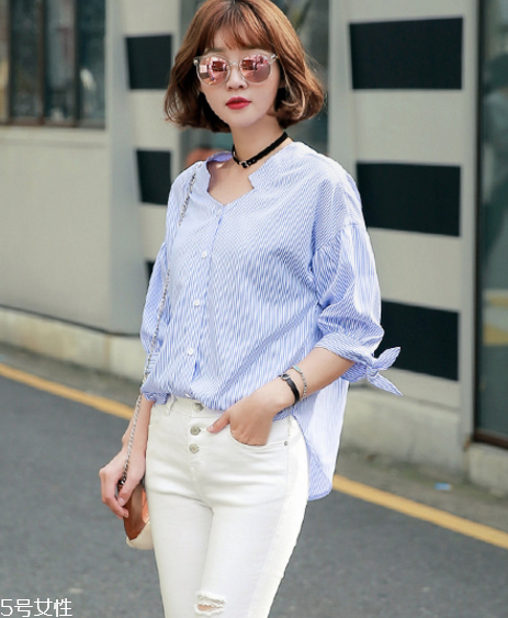 豎條紋衣服怎么搭配？顯瘦顯高不在話下