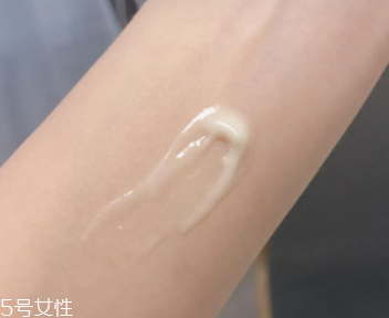 碧柔藍(lán)管防曬有酒精嗎？酒精過(guò)敏者慎用