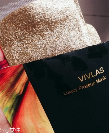 vivlas唯蘭頌黃金金箔面膜怎么用？