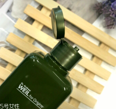 悅木之源菌菇水搭配什么乳液？