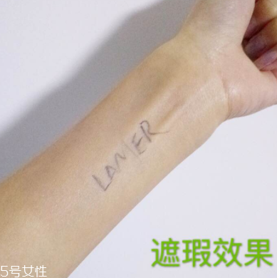lamer粉底液怎么樣？lamer粉底液試色