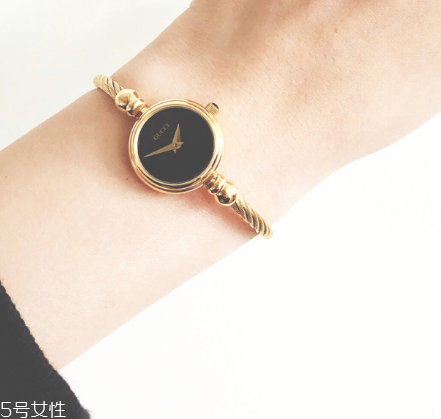 gucci手表什么檔次？時(shí)尚與浪漫的演繹家