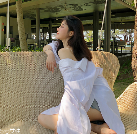 襯衫前面怎么塞進(jìn)褲子？教你襯衫塞一半的穿法