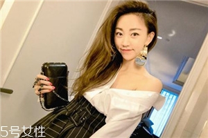 襯衫有霉點(diǎn)怎么去除？襯衫發(fā)霉這樣做