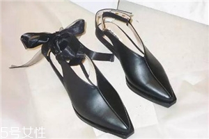 reike nen鞋子多少錢？畫報(bào)般的潮流經(jīng)典