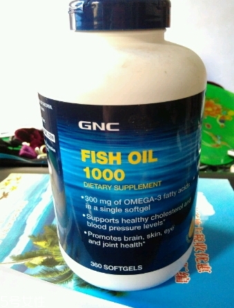 gnc魚(yú)油一天吃幾粒？gnc魚(yú)油飯前還是飯后吃