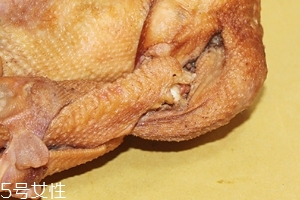 燒雞是公雞還是母雞？一般都是公雞