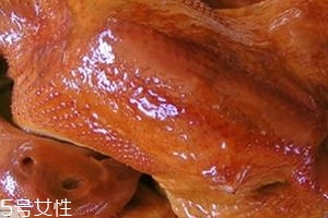 燒雞是發(fā)物嗎？屬于發(fā)物