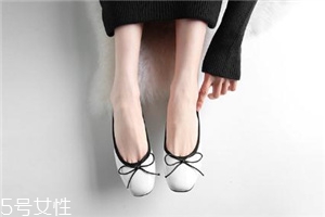 2022流行什么單鞋？有眼光的女生都在穿它