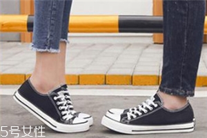 帆布鞋要墊鞋墊嗎？不同情況不同對(duì)待