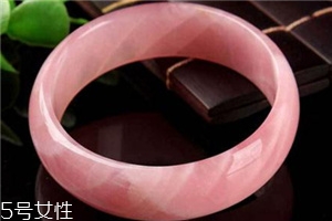粉晶手鐲一般多少錢？高品質(zhì)多為上千元