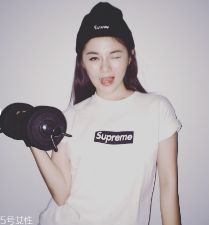 supreme在哪有實(shí)體店？時尚潮人的必備款