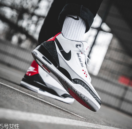 air jordan 3 tinker上腳效果怎么樣？