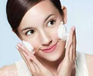 apg洗面奶什么牌子好？盤點(diǎn)平價(jià)好用的apg潔面