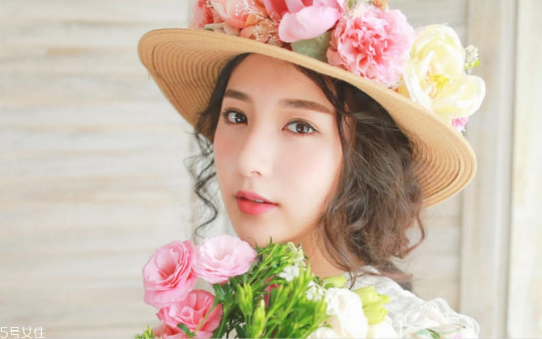 什么味道的香水比較少女？5款春日甜美香水
