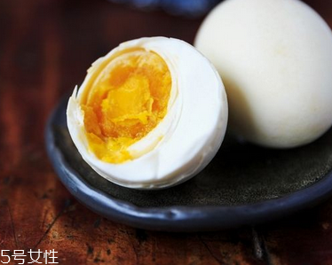咸鴨蛋會(huì)壞嗎？肯定會(huì)壞的
