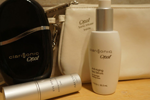 clarisonic opal科萊麗超聲波眼部導入儀怎么用？眼部小熨斗