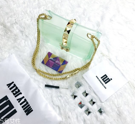 milly jelly果凍包多少錢？最適合春夏的包包