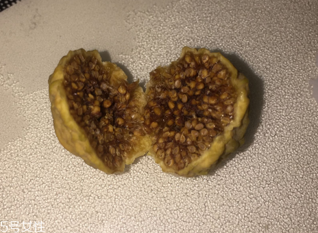 無花果干是什么味道？味道甜甜的