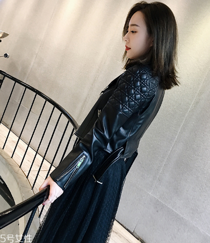 皮衣袖口磨損怎么辦？袖口磨損這樣補(bǔ)